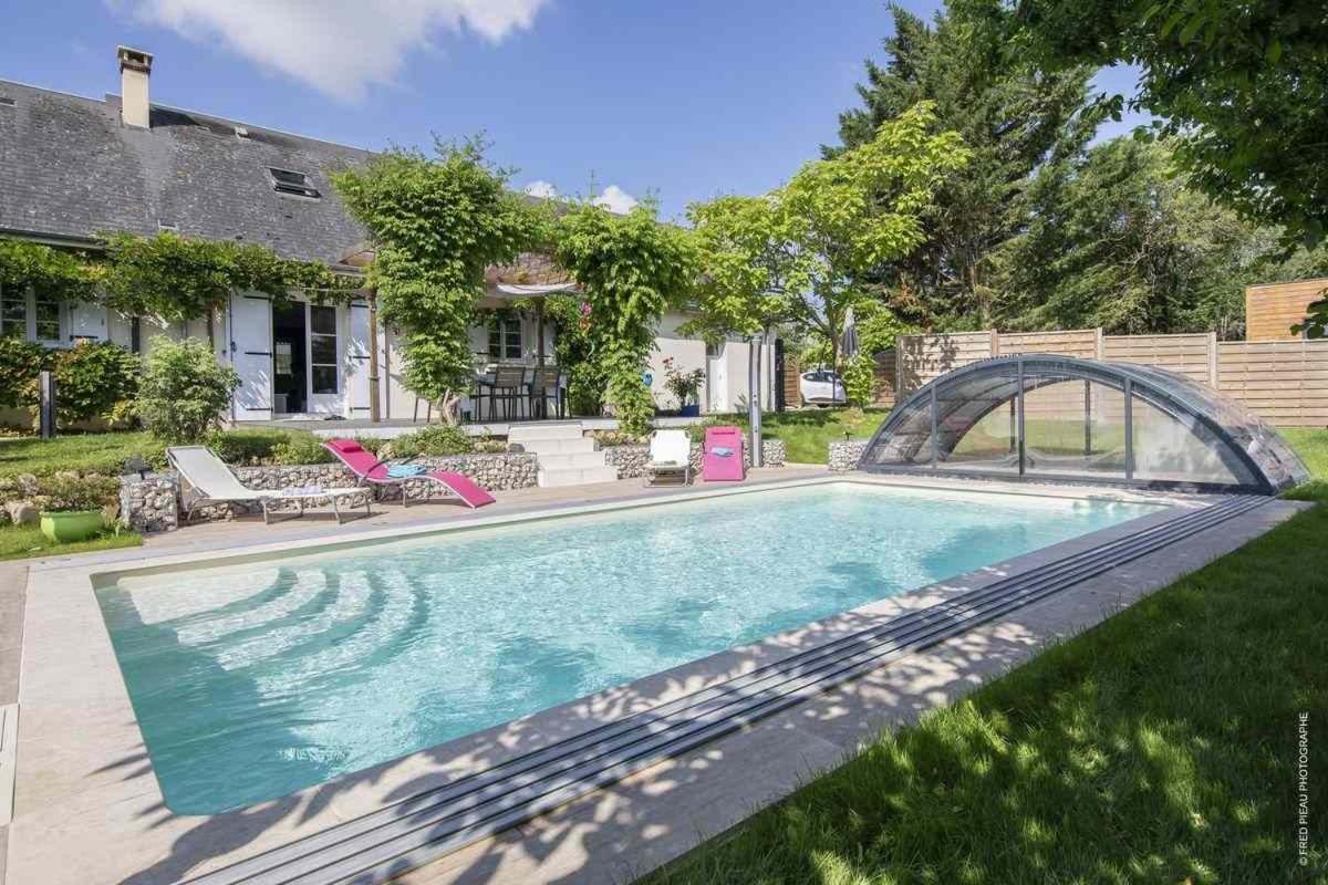 Au Coeur du Bien-Etre, gîte avec piscine chauffée et couverte, SPA, sauna, massages Monteaux Exterior foto